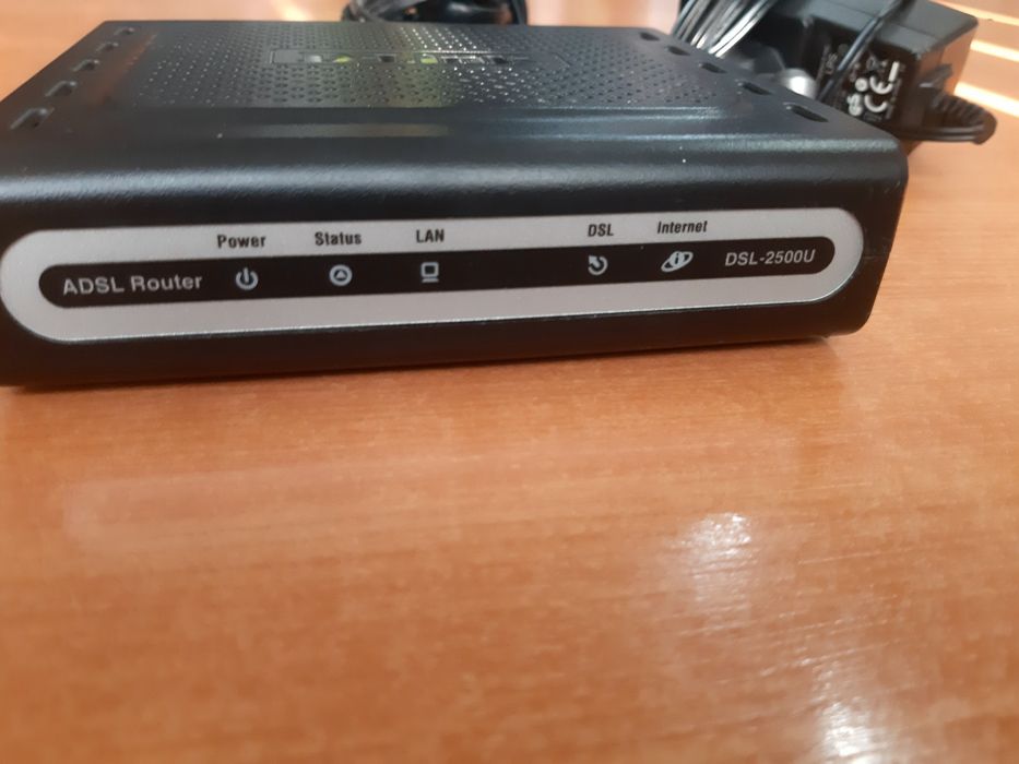 Продается модем- роутер