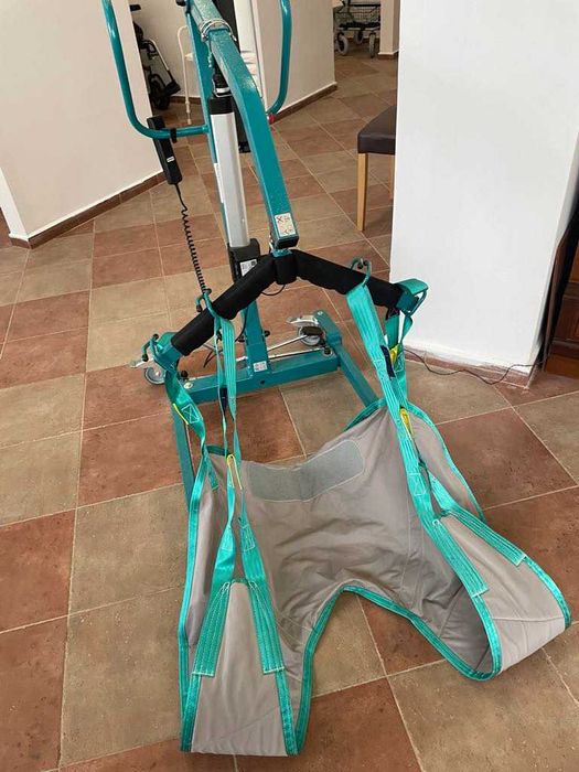 Вертикализатор и Лифтер 2 в 1 за трудноподвижни хора AKS