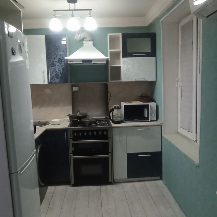 Метро Космонавтов 2/2/2 укомплектованная