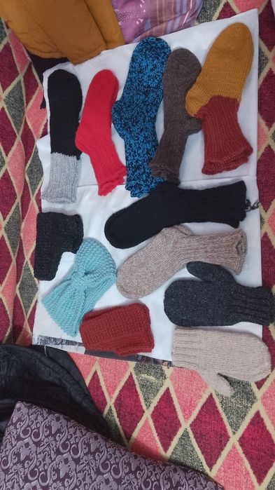 Botosei ,șosete și bentițe croșetat manual