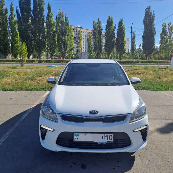 Продам Киа рио 2019 года