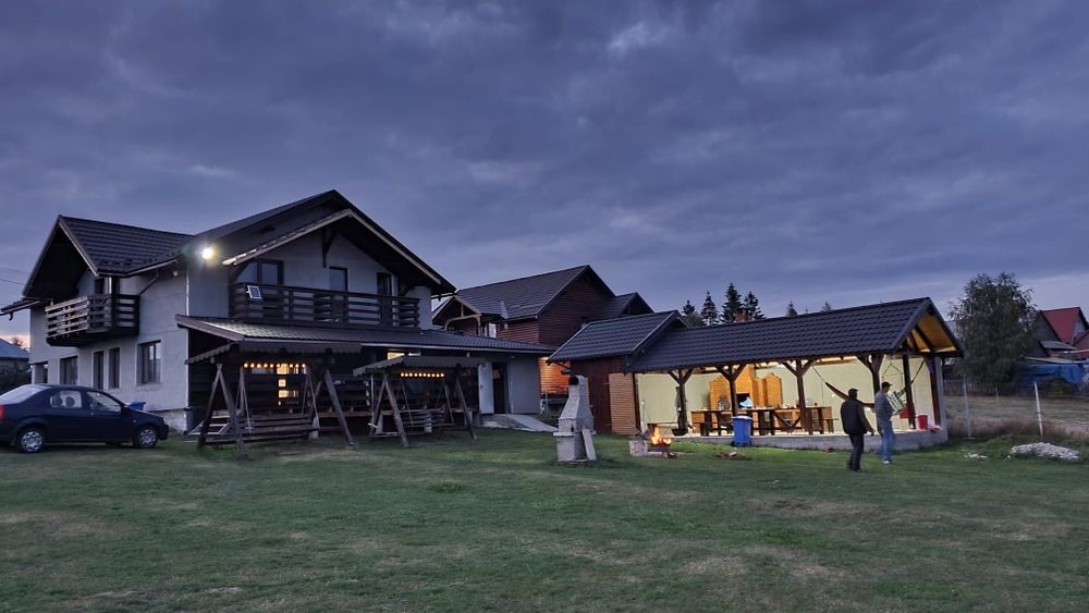 Cabana zona Belis (cu ciubar) Rezervata de Craciun si Revelion