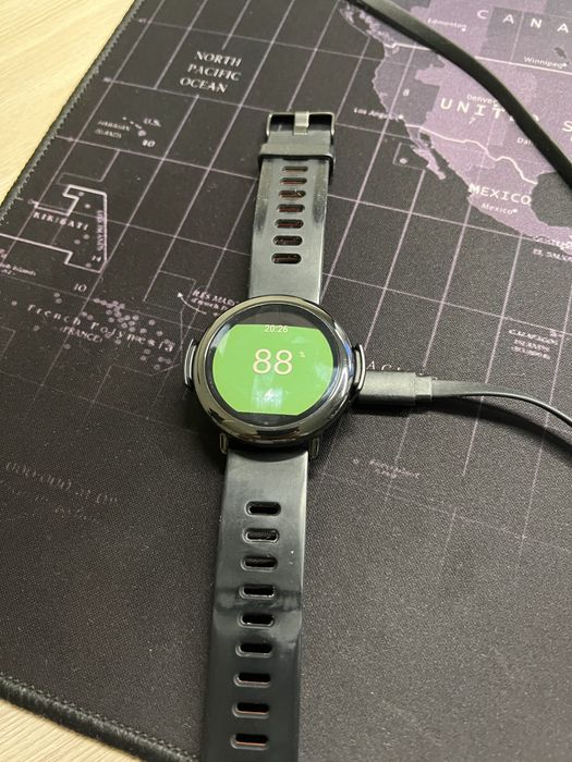 Продаю смарт часы Amazfit Pace