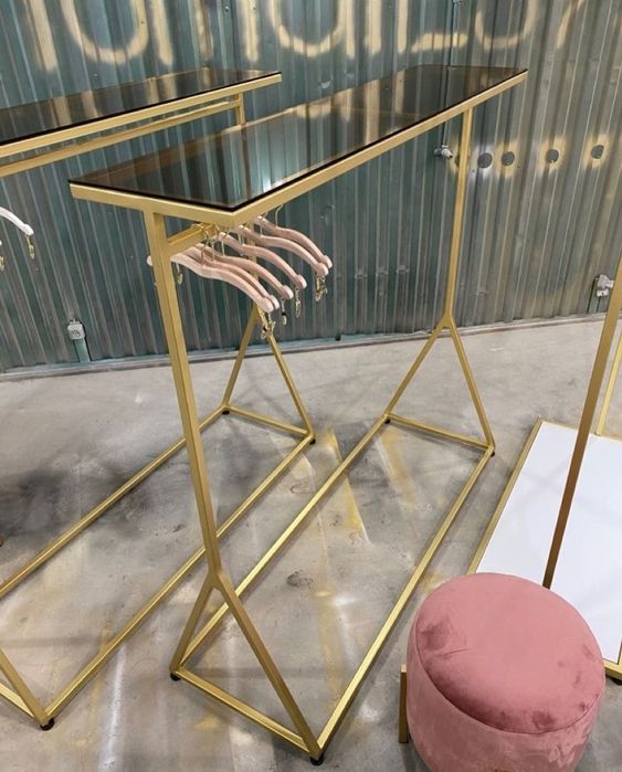 Dõkonlarga meblar va stilajlar