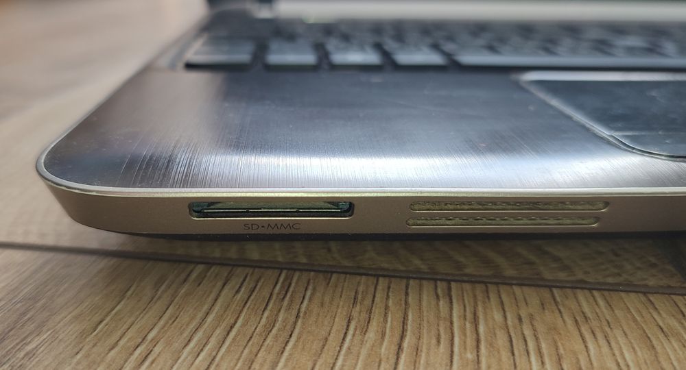 Ноутбук HP Pavilion dv6