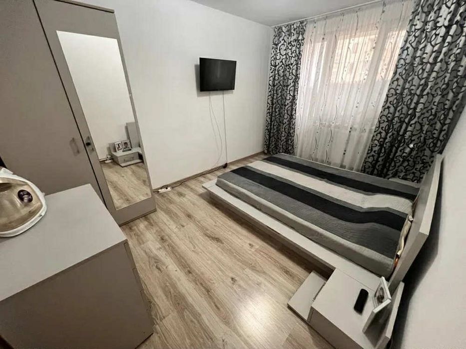Apartament cu 4 camere!