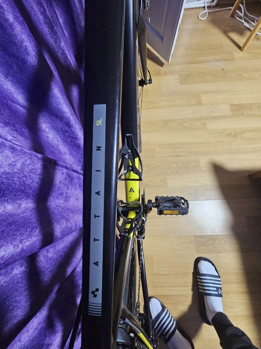 Cursieră  CUBE  ATTAIN 58 - Shimano 105 2x11-Roti Vision-stare f. buna