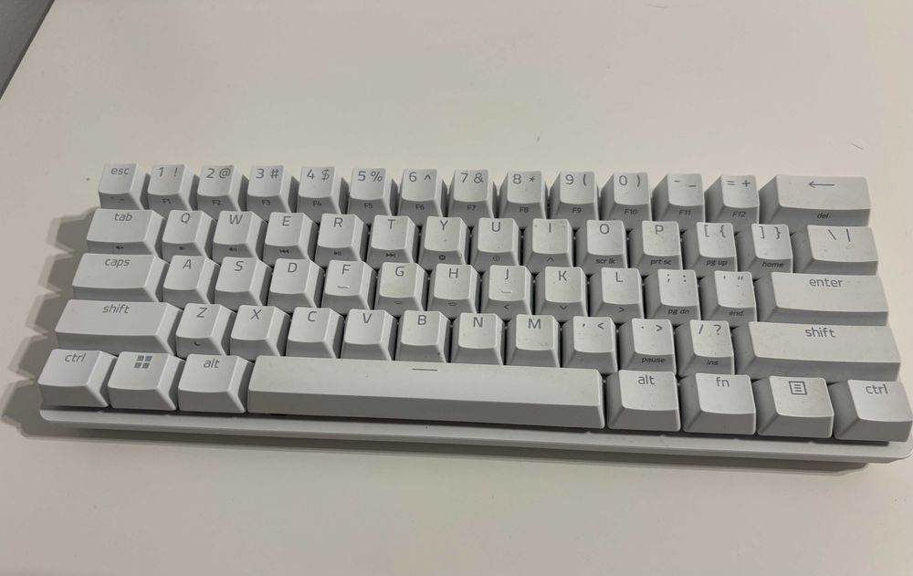 Tastatura gaming mecanica Razer Huntsman Mini, iluminare Chroma RGB, switch optic Purple, Alb Mercury