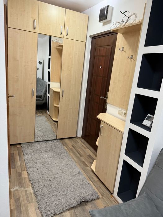 Inchiriez Garsoniera Calea Lipovei