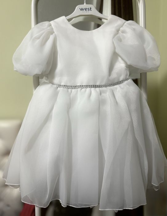 Нарядное платье лля девочки