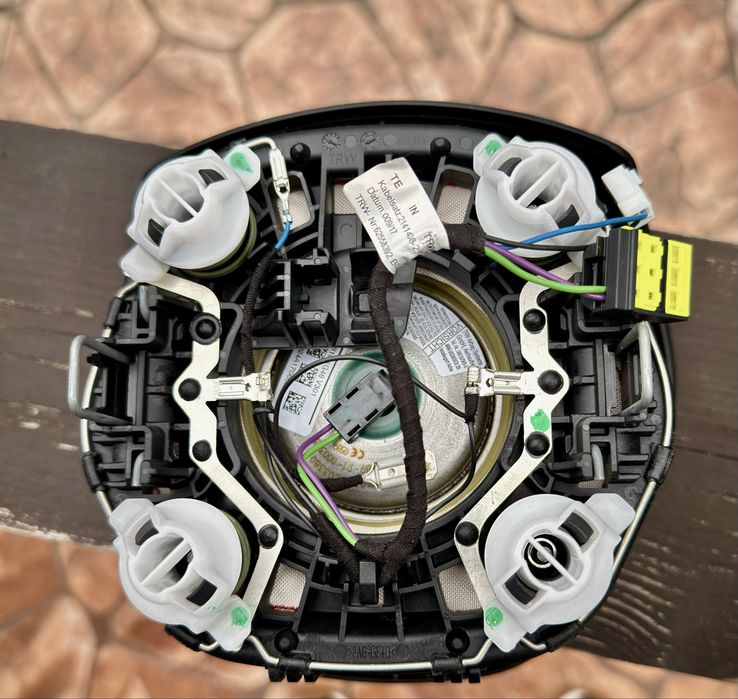 Vand/schimb volan sport bmw F10/F11/F30/F32/F36