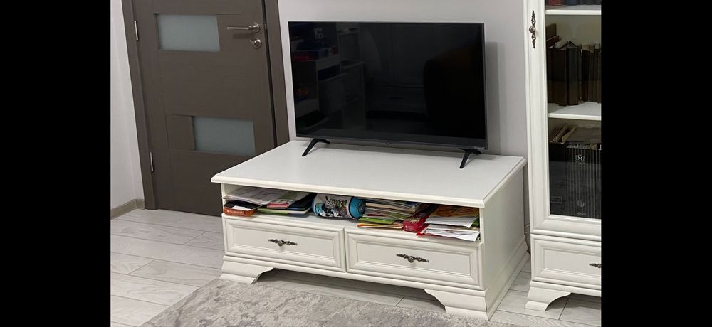 Comoda TV Idento RTV2S