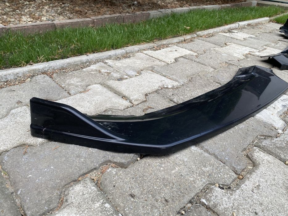 Lip, prelungire bara fata auto