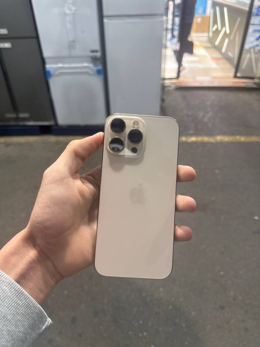 Iphone 16 pro max sotiladi holati norm