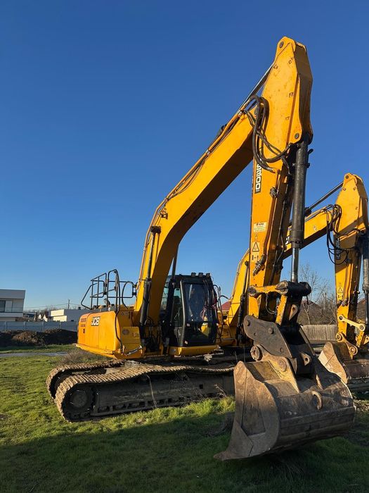 Excavatoare JCB JS220 / JS200 2015, 22t, cuplă rapidă, gata de lucru