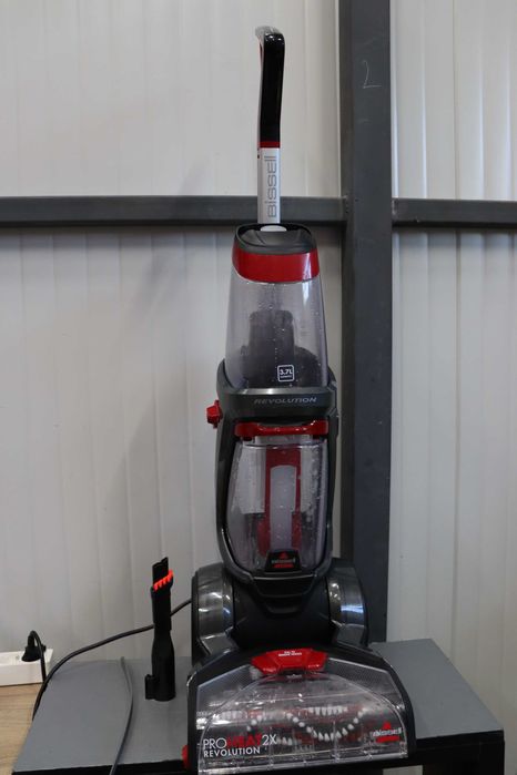 Перяща прахосмукачка BISSELL ProHeat 2X Revolution,резервоар вода 3,7л