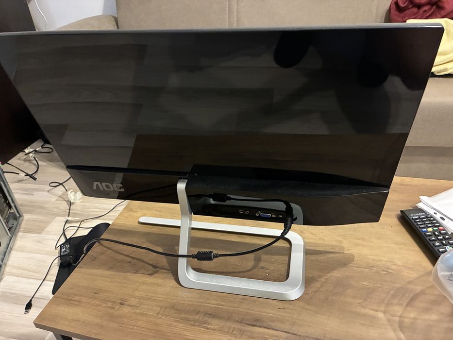 Монитор AOC 21.5 инча I2281FWH