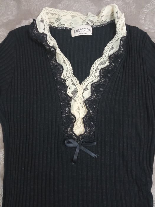 Официален топ с пайети