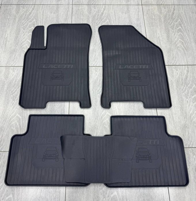 Lacetti USA polik. juda ham noodatiy turdagi poligimiz.