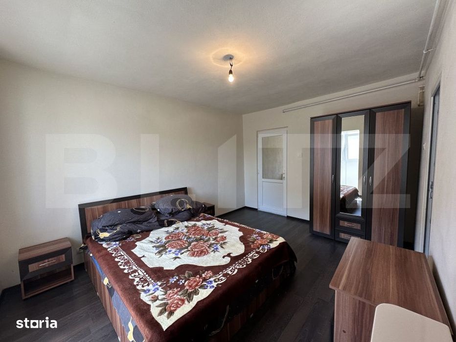Garsoniera vanzare, 27 mp, zona Debarcader