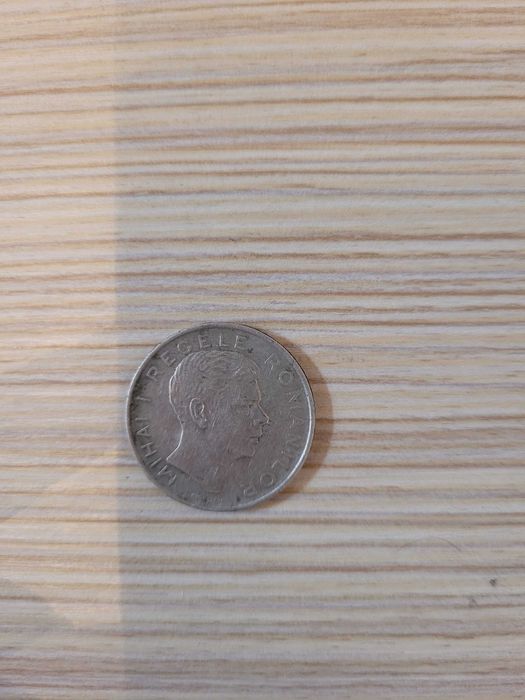 Moneda 100 lei din 1943