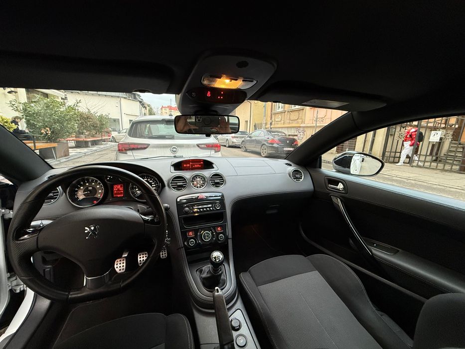 Peugeot RCZ 2010 1.6 THP 156