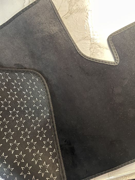 Коврик для панели Toyota Rav 4