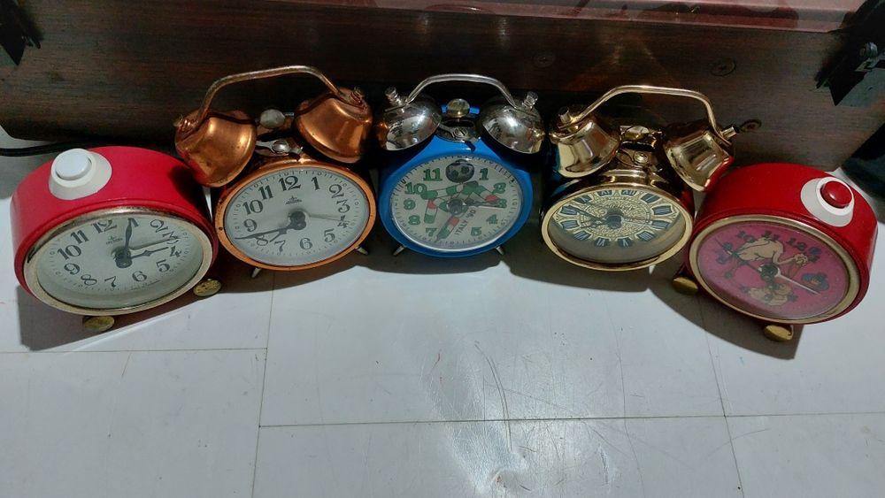 Ceas de masă Aradora Arad