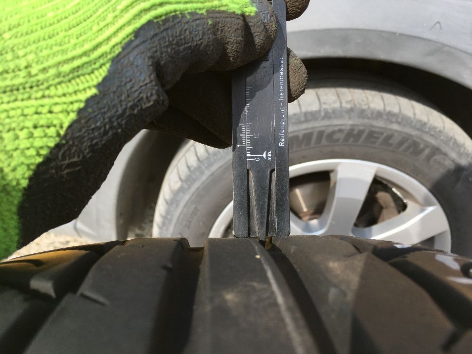 215/45/18 Кумо Екста 2015г 5,5мм