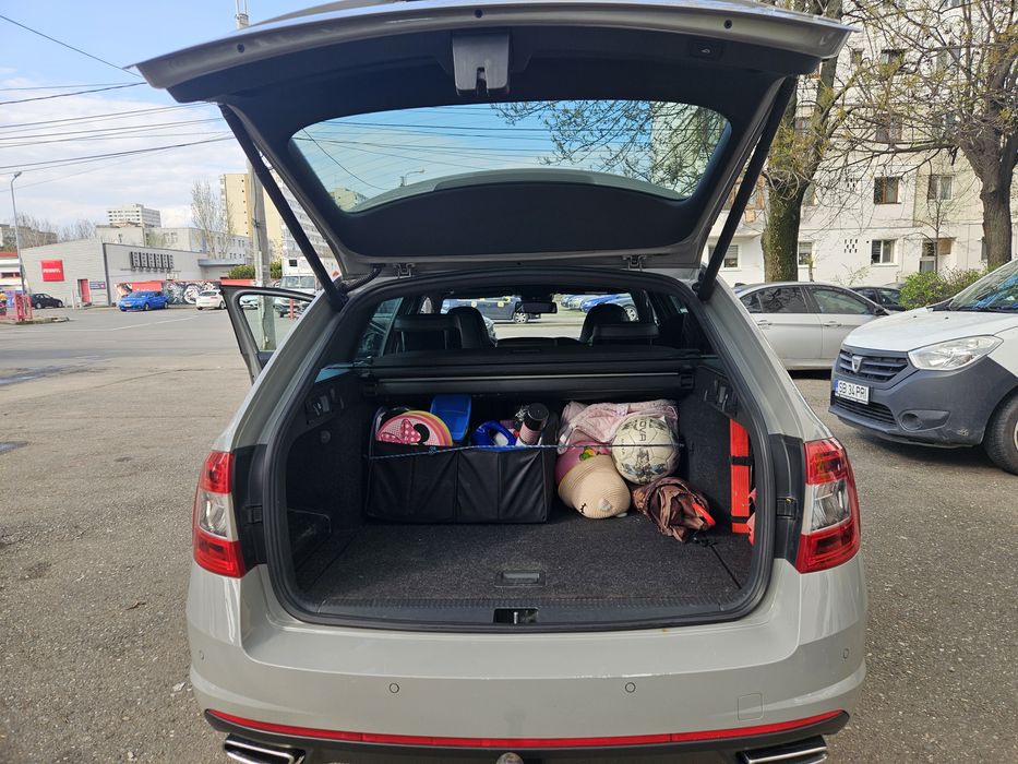 Skoda Octavia VRS 2.0 diesel DSG - Nardo Grey - 2017 - 4x4 - Panoramic - Webasto - Distronic - Canton