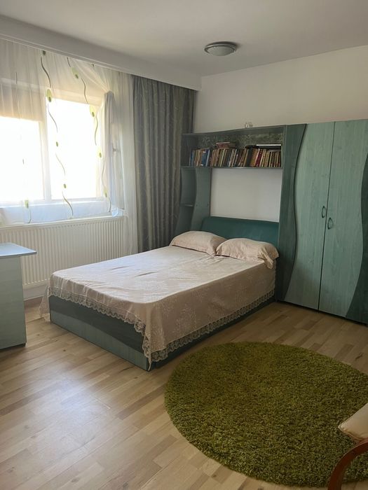 Inchiriez casa complet utilata