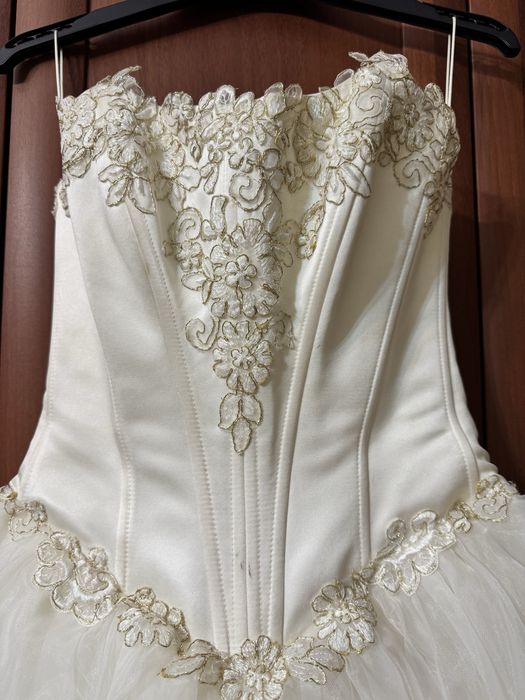 Продам свадебное платье