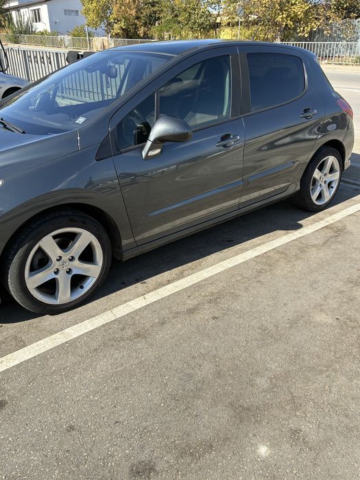 Peugeot 308 1.6 HDi 109 к.с. – 2009 г.