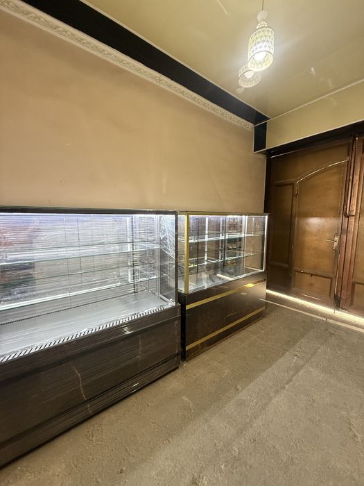 Витрина холодильник