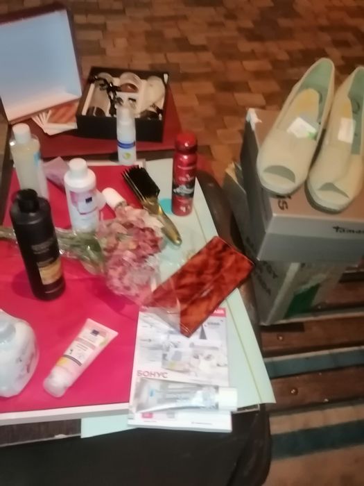 ОДЕЖКА! верхняя, кофты, Обувная !