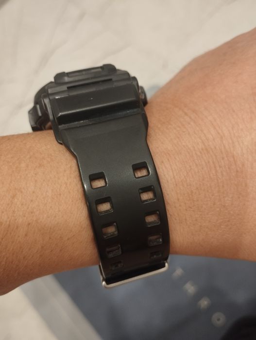 Продам часы G-shock