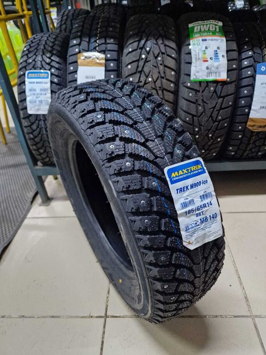 195/65r15 Maxtrek M900 ice шипы