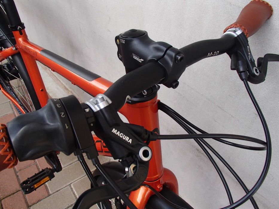 Bicicleta Cu Rohloff-Transmisie pe Curea