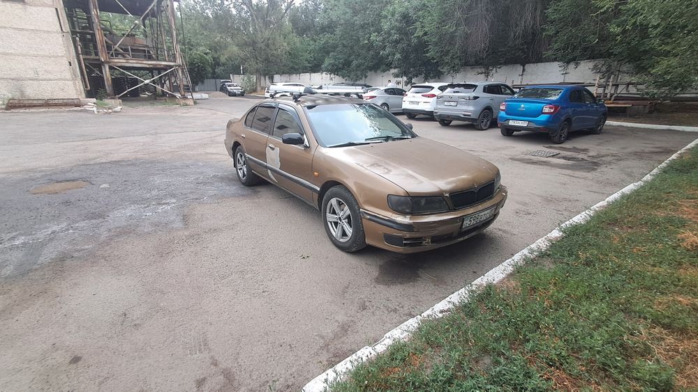 Nissan maxima 1995