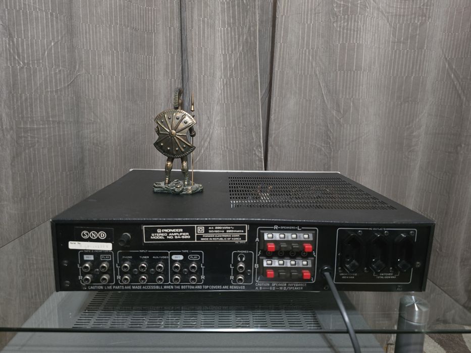 Amplificator Pioneer SA-520 "Blue Line" vu-metre albastre!!