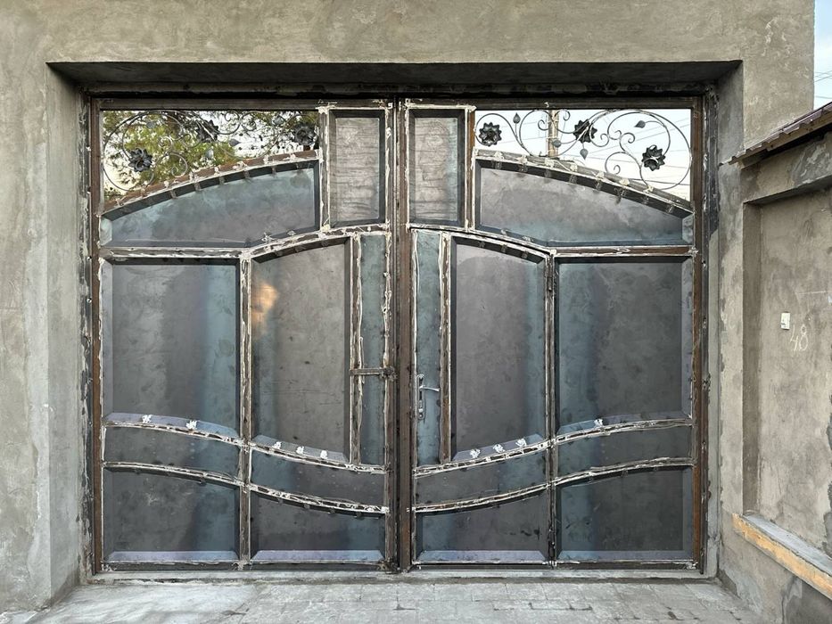 Ремонт ворот покраска