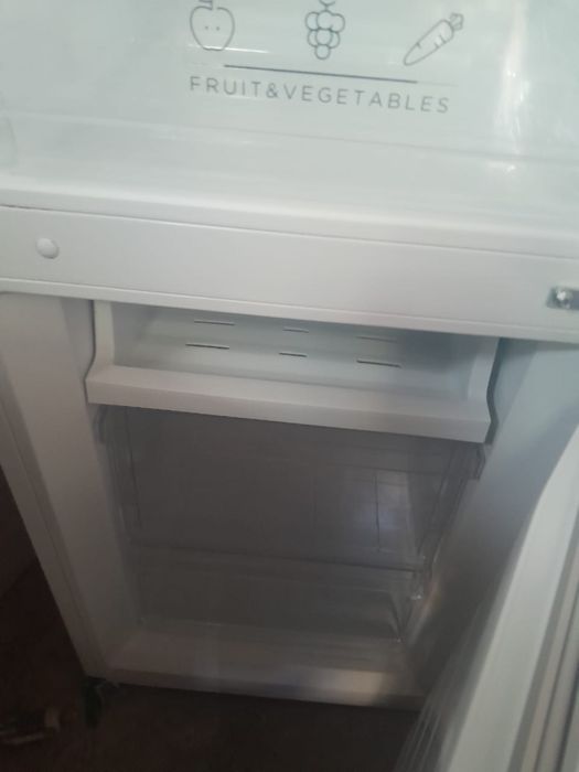 Продаю холодильник