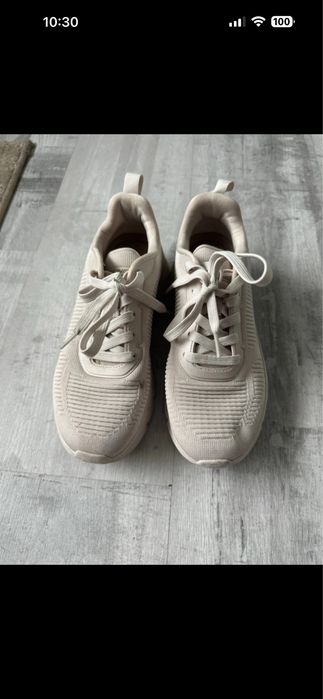 Adidasi fete Skechers