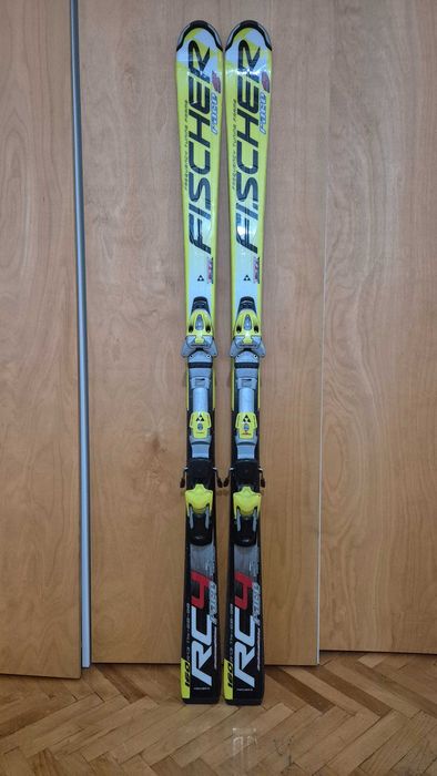 Schiuri Fischer RC4 Race S 160 cm + legături Fischer Free Flex