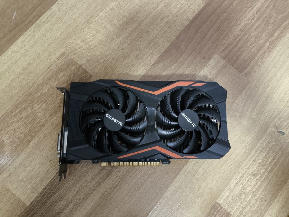 Продам gtx 1050ti