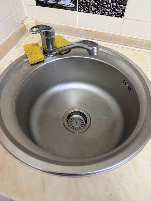 Продам кухню.  .