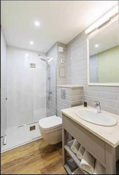 Продава се Тристаен апартамент в София, Малинова долина - 105 кв.м за 1705 €/кв.м - Снимка #4