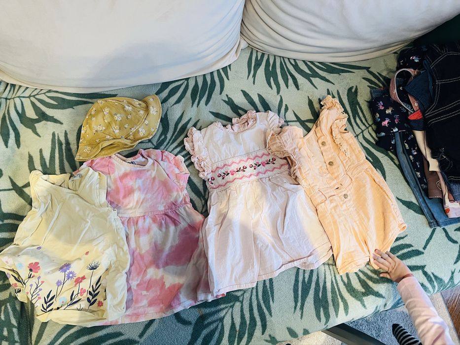 Lot fetite 74-80-86+doua geci