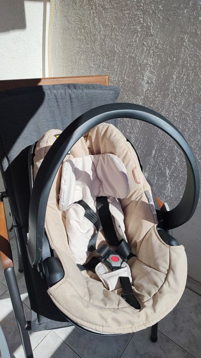 Столче за кола Stokke Besafe за новородено плюс ISOfix база