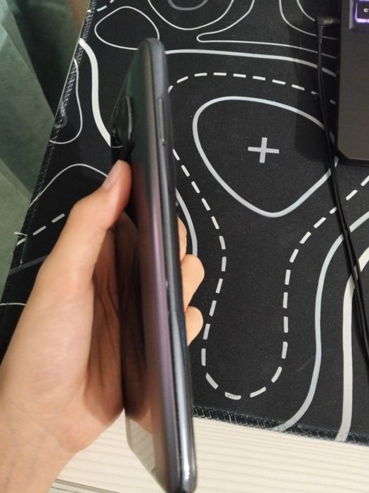 Продам POCO X3 Pro